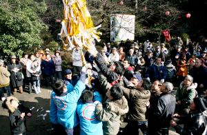 岩角山大梵天祭