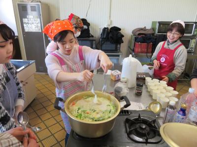 ▲本宮市産農産物を使った創作料理教室（写真はとろろ芋の団子汁）